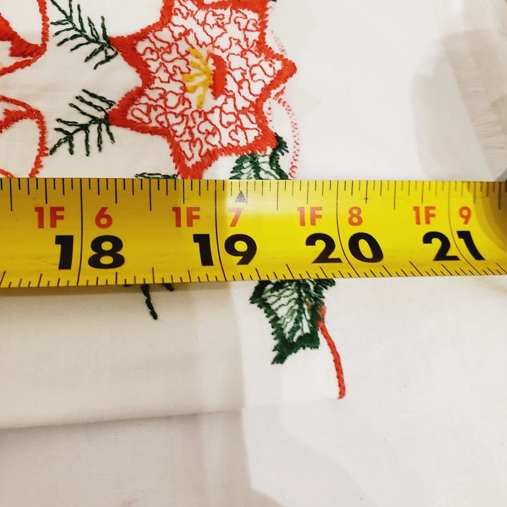 Set Of 4 Holiday Bells Embroidered Napkins 14